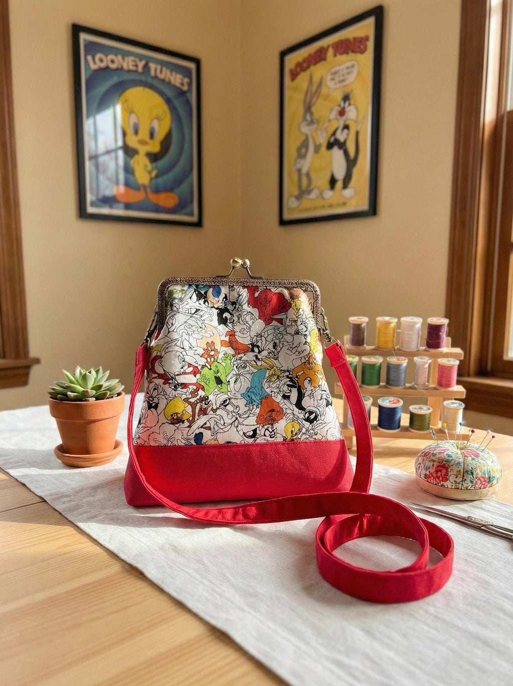 Looney Tunes Kiss Lock Bag, Retro Cartoon Crossbody, Handmade