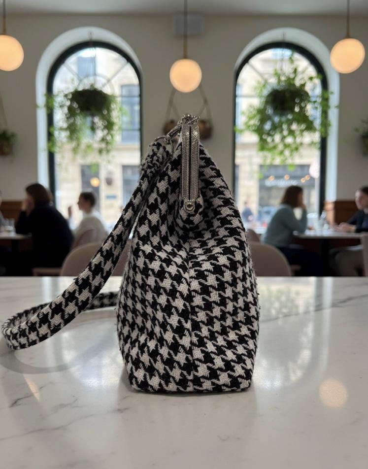 Retro Houndstooth Frame Clutch, Parisian Chic Tweed Evening Bag with Kiss Lock